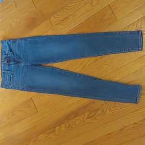 American Eagle High Rise Jegging